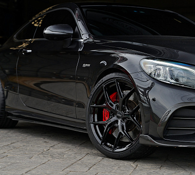 Фото дисков Vossen HF-5 на Mercedes-Benz C-Class (W205)