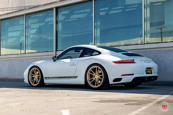 Фото дисков Vossen S17-06 Глянцевая шампань на Porsche 911 VII