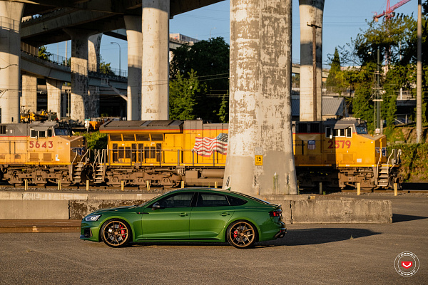 Фото дисков Vossen S21-01 Глянцевая бронза на Audi A/S/RS 5 (F5)