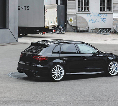 Фото дисков HRE RC103 на Audi A/S/RS 3 (8V)