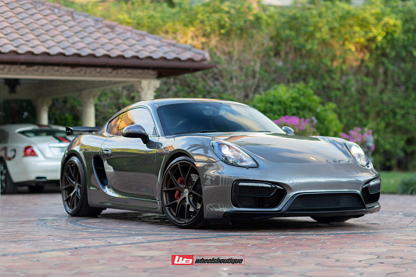 Фото дисков HRE P101 Сатиновая бронза на Porsche Cayman II