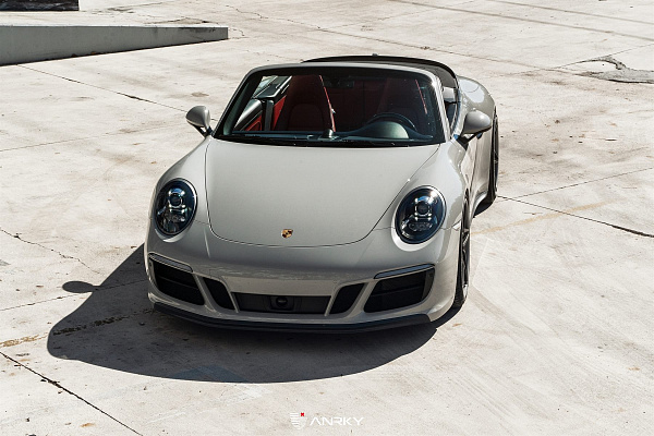 Фото дисков Anrky S3-X3 Черный сатин на Porsche 911 VII