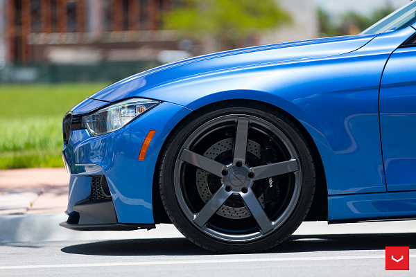 Фото дисков Vossen CV3 Глянцевый графит на BMW 3/M3 (F3x/F80)