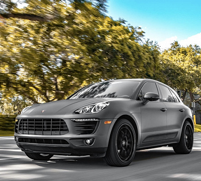 Фото дисков Savini SV-F1 на Porsche Macan I