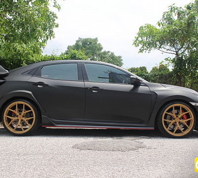 Фото дисков Vossen S21-01 на Honda Civic Type R FK8