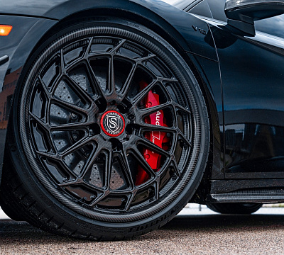 Фото дисков Strasse Wheels SV15FF Deep Concave FS на Audi R8 (4S)