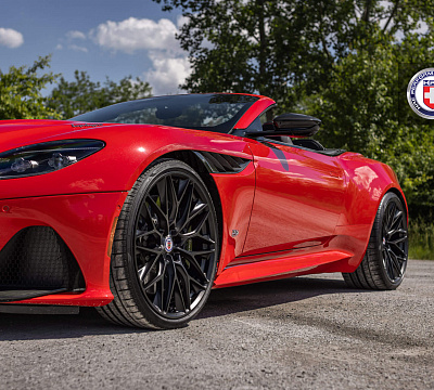 Фото дисков HRE P200 на Aston Martin DBS 3