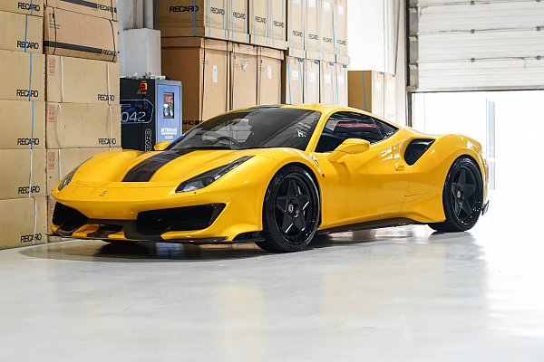 Фото дисков HRE 505 Черный сатин на Ferrari 488