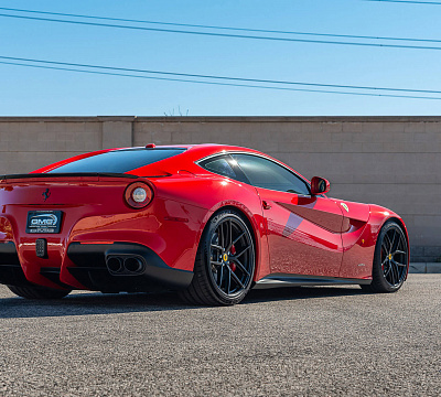 Фото дисков HRE P101SC на Ferrari F12