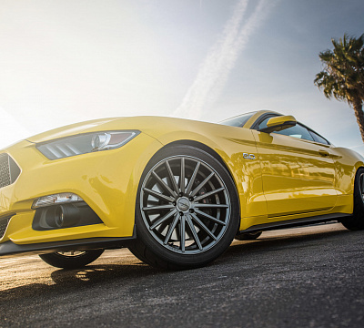 Фото дисков Vossen VFS-2 на Ford Mustang VI