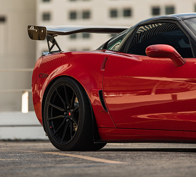 Фото дисков Vossen M-X2 на Chevrolet Corvette C6