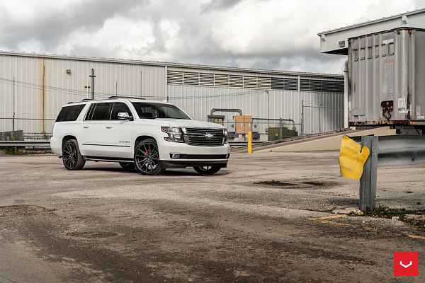 Chevrolet Suburban XII