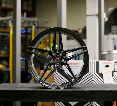 Vossen EVO-1R