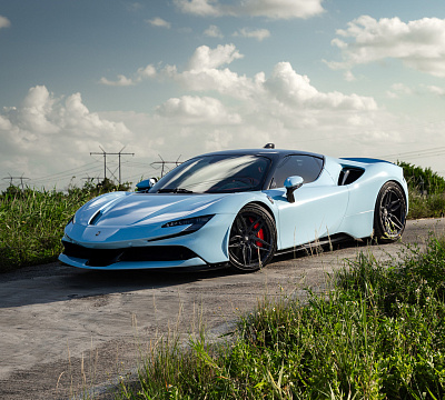 Фото дисков Strasse Wheels SV4-RS Deep Concave FS на Ferrari SF90