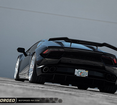 Фото дисков BC Forged HCA165 на Lamborghini Huracan