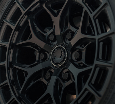 Фото дисков Vossen HFX-1 (6-Lug) на  Toyota Tacoma IV