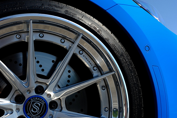 Фото дисков Strasse Wheels SV10 Deep Concave FS Глянцевый лак на BMW 2/M2 (F22/F87)