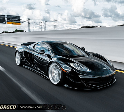 Фото дисков BC Forged KL01 на McLaren 12C