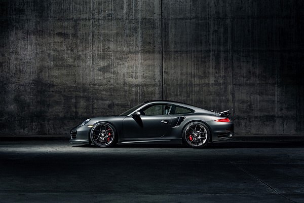 Фото дисков Brixton Forged CM5-R Черный сатин на Porsche 911 VII