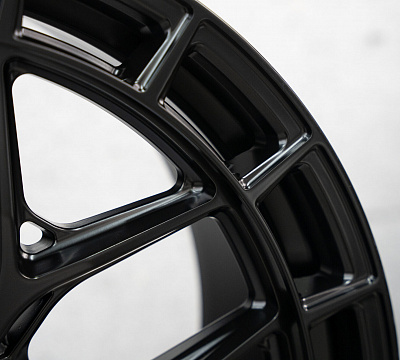Vossen HFX-1 (6-Lug)