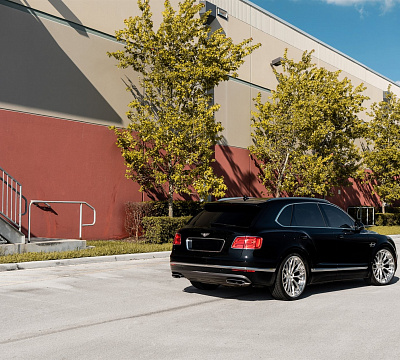 Фото дисков Anrky AN30 на Bentley Bentayga