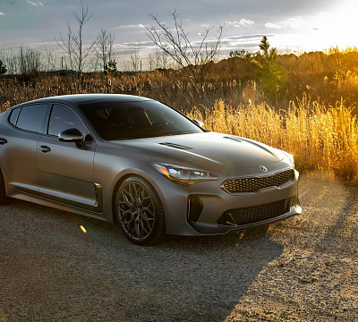 Фото дисков Vossen HF-2 на Kia Stinger