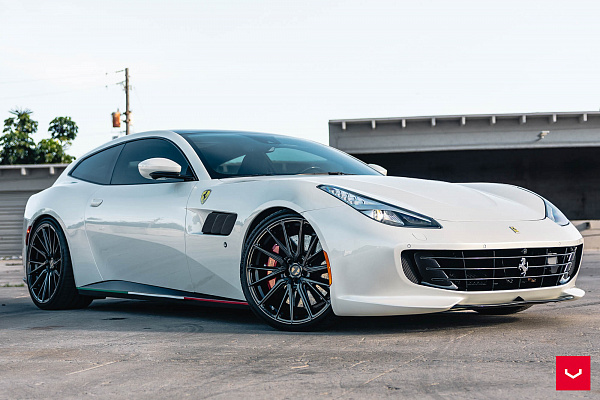 Фото дисков Vossen HF-4T Черный глянец на Ferrari GTC4Lusso