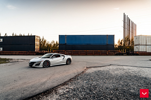 Фото дисков Vossen HF-3 Сатиновый графит на Acura NSX II