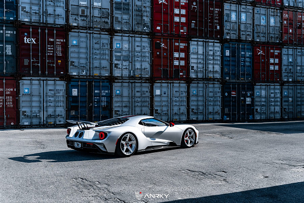 Фото дисков Anrky RS5.3 Глянцевый лак на Ford GT II