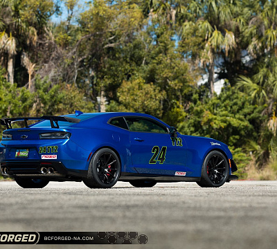 Фото дисков BC Forged RZ05 на Chevrolet Camaro VI