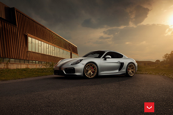 Фото дисков Vossen HF-5 Глянцевая бронза на Porsche Cayman II