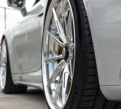 Фото дисков 1886 Wheels G010 на Porsche 911 VIII