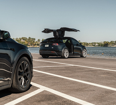 Фото дисков Vossen HF-5 на Tesla Model X