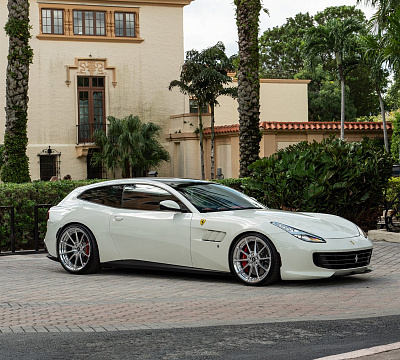Фото дисков Anrky AN28 на Ferrari GTC4Lusso
