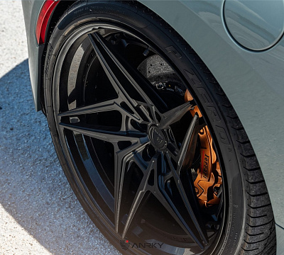 Фото дисков Anrky S3-X3 на Ferrari F8