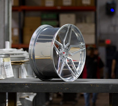 Vossen M-X1