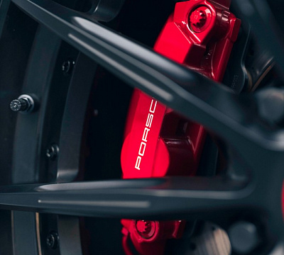 Фото дисков Brixton Forged R11-R на Porsche Cayman II