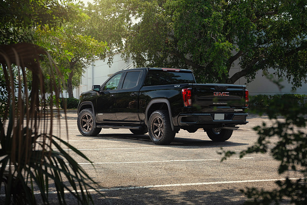 Фото дисков 4PLAY 4PS63 Сатиновая бронза на GMC Sierra IV