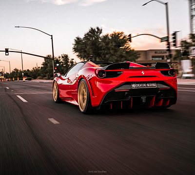 Фото дисков Brixton Forged CM6-R на Ferrari 488