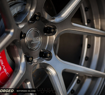 Фото дисков BC Forged HCS02 на Chevrolet Corvette C6