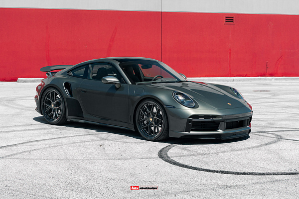 Фото дисков HRE S101SC Черный сатин на Porsche 911 VIII