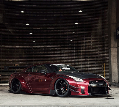 Фото дисков Savini SV43 на Nissan GT-R