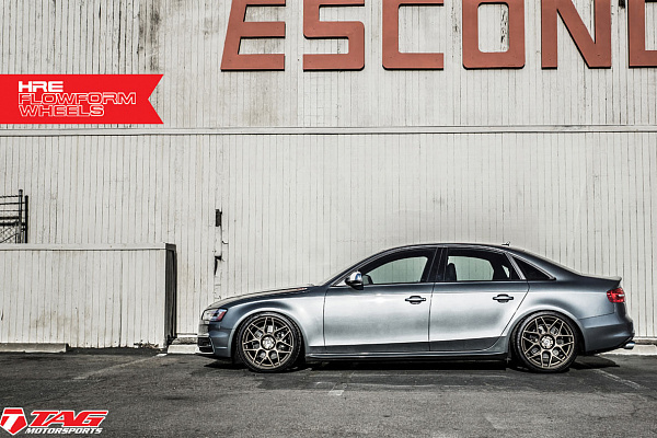 Фото дисков HRE FF01 Сатиновый графит на Audi A/S/RS 4 (B8)