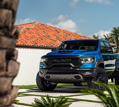 Фото дисков Vossen HF6-5 на Ram 1500 V
