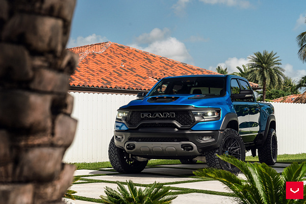 Фото дисков Vossen HF6-5 Черный сатин на Ram 1500 V
