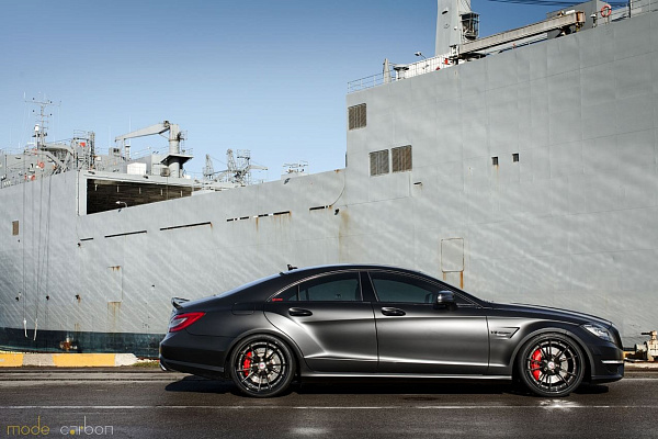 Фото дисков HRE S104 Черный сатин на Mercedes-Benz CLS (C218)