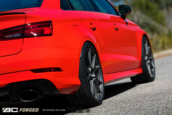 Фото дисков BC Forged EH182 Матовый графит на Audi A/S/RS 3 (8V)