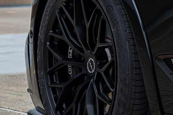 Фото дисков Brixton Forged CM6-R Черный сатин на Bentley Continental GT III