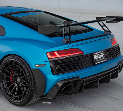 Фото дисков Strasse Wheels SV15FF Deep Concave FS на Audi R8 (4S)