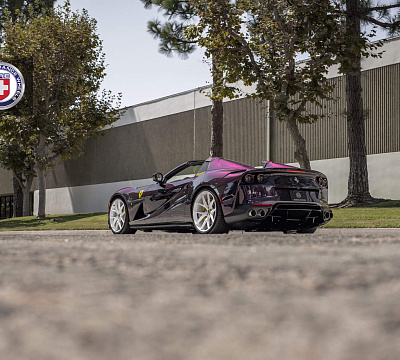 Фото дисков HRE P101 на Ferrari 812